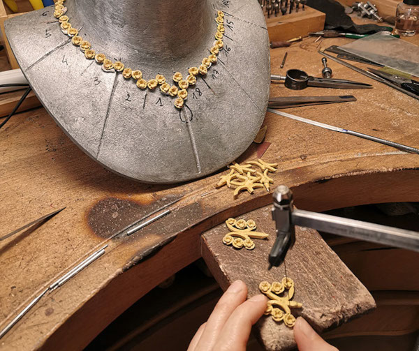 collier-brut-de-fonte-BD